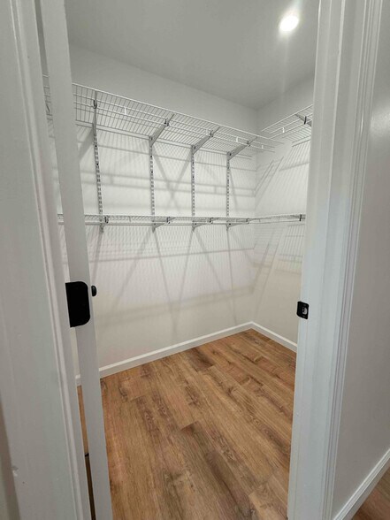 Building Photo - 2855 Old Rome Rd