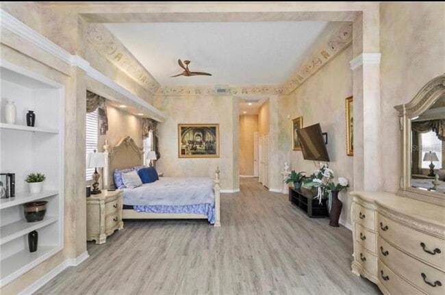 Building Photo - 2270 N Highland Ave