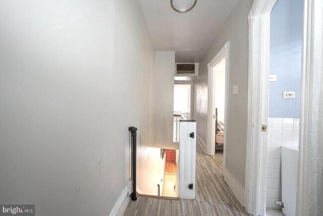 Building Photo - 418 Harlan St