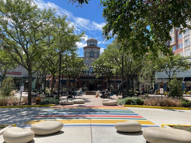 Building Photo - 1618 N Danville St