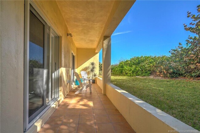 Building Photo - 3541 NE Ocean Blvd