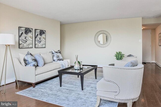 Building Photo - 1220 Blair Mill Rd