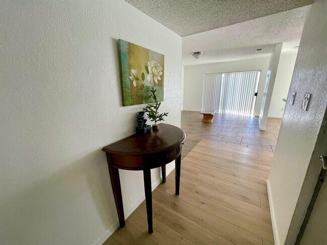 Building Photo - 2625 FL-590