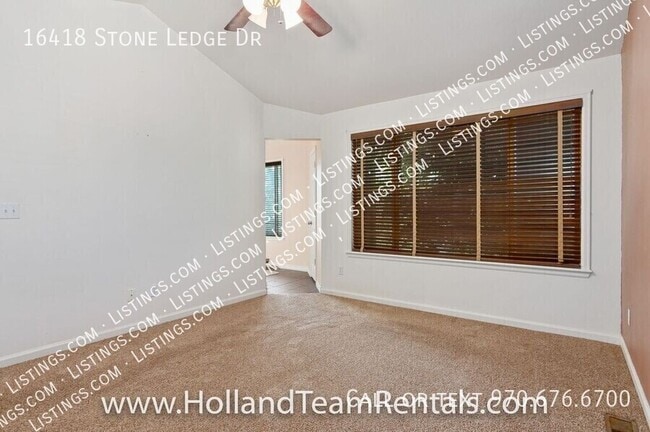 Building Photo - 16418 Stone Ledge Dr