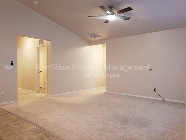 Building Photo - 8102 S Carpenter Ave