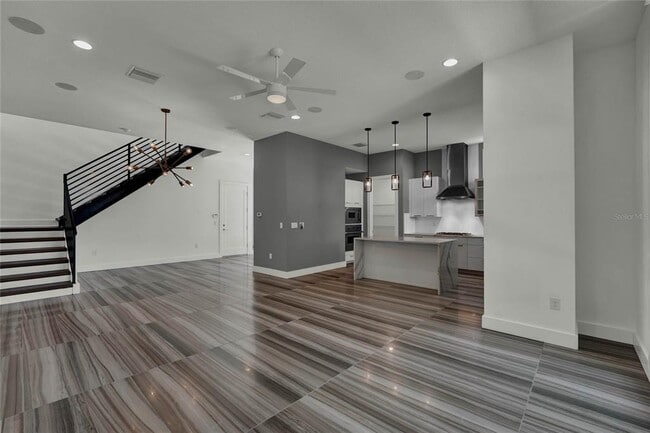 Building Photo - 1802 Mondrian Cir