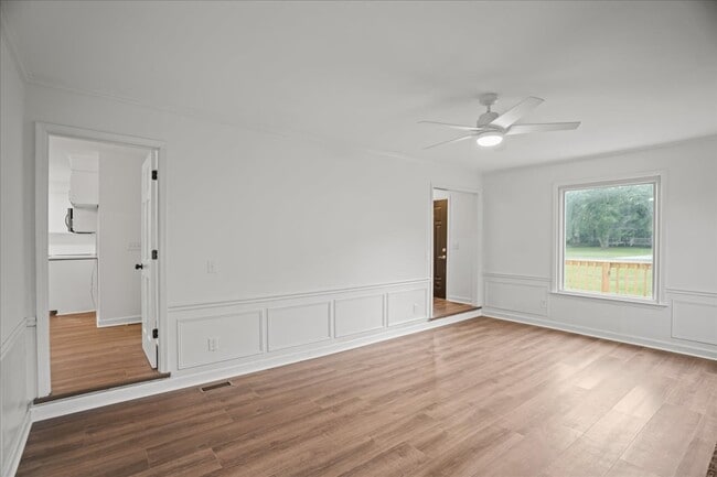 Building Photo - 2321 Queen Ann Rd