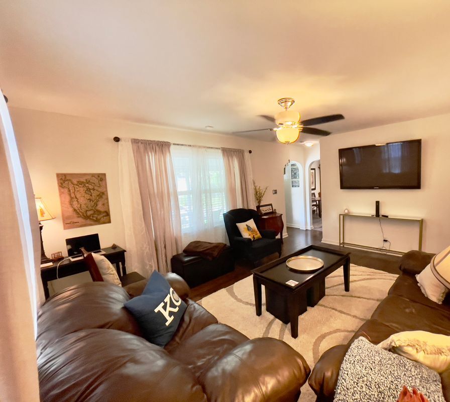 Building Photo - 2559 W 46th Ave