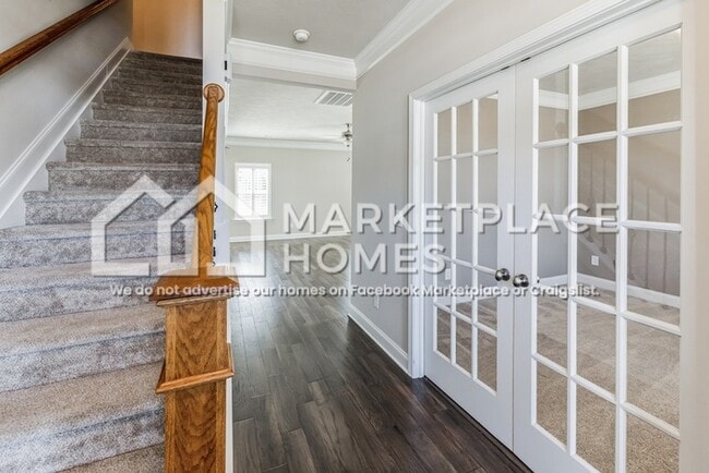 Building Photo - 750 Holderness Ct