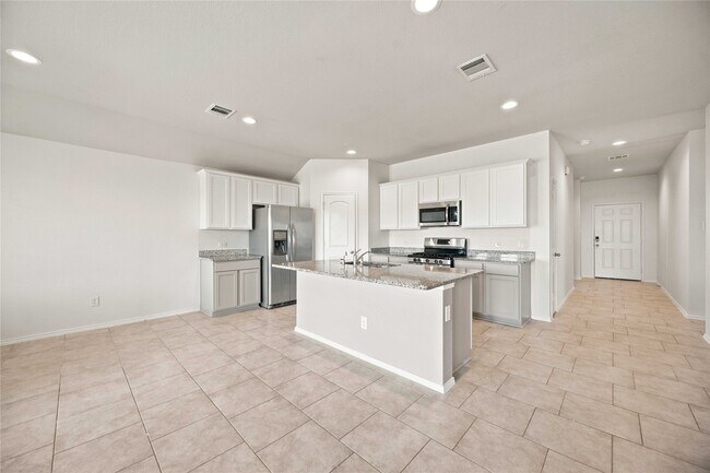 Building Photo - 22631 Busalla Trail