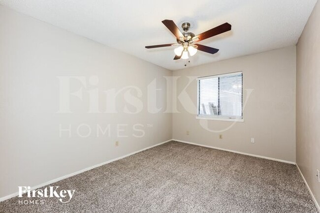 Building Photo - 2605 Trailridge Dr