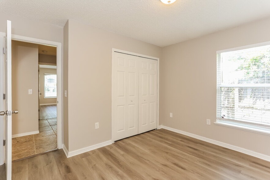 Building Photo - 3467 Net Ct