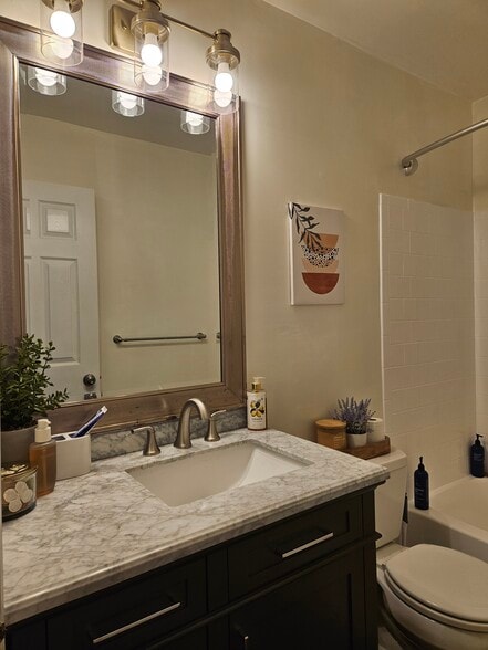 Building Photo - 6535 Cypress Point Rd