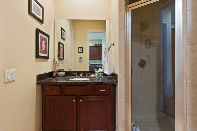 Building Photo - 1905 Summer St