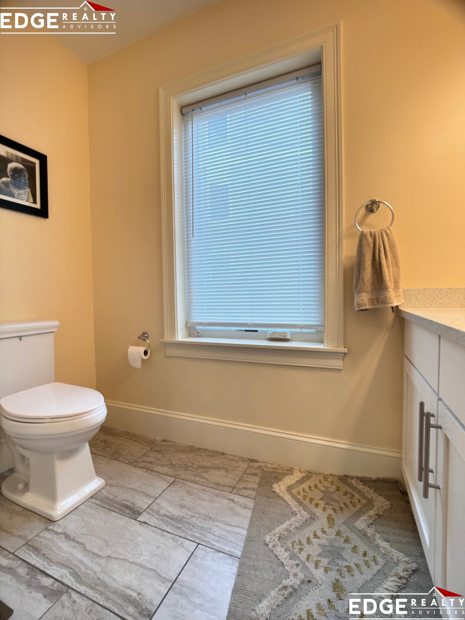 Building Photo - 7 Cufflin St