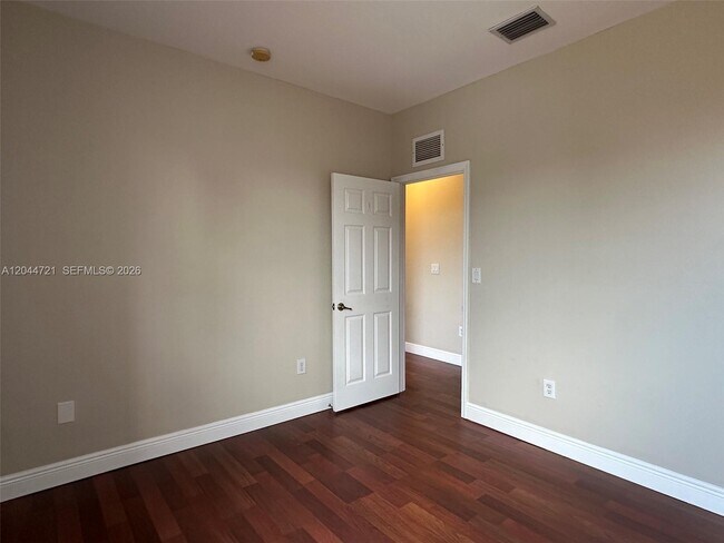 Building Photo - 13741 SW 274th Terrace