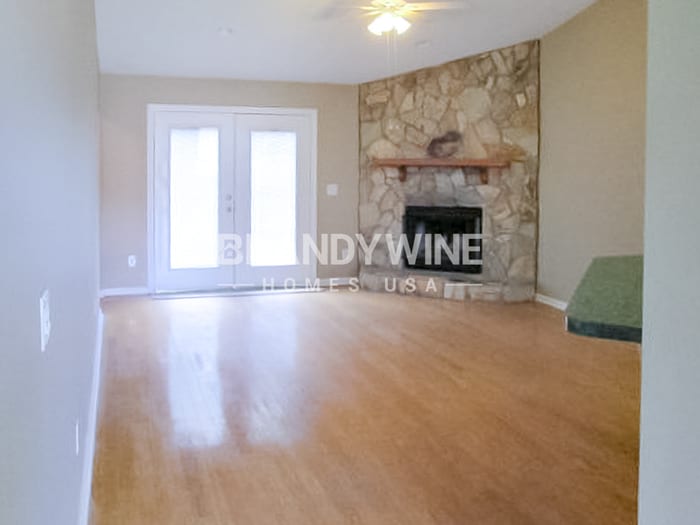 Building Photo - 8665 Page Ct