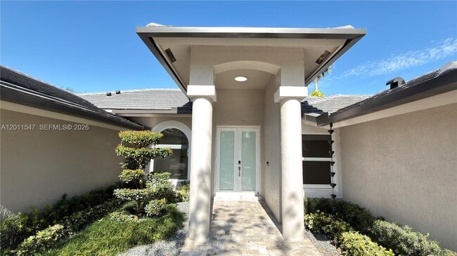 Building Photo - 3767 Oak Ridge Cir