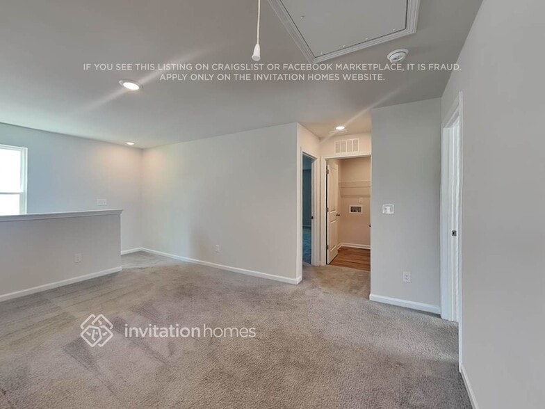 Building Photo - 4013 Autumn Frost Trl