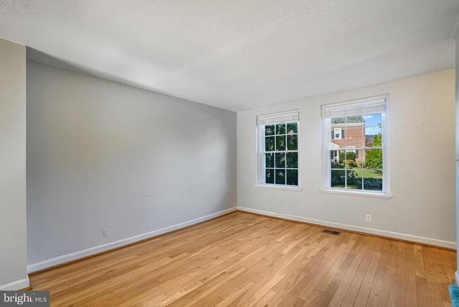 Building Photo - 2836 S Abingdon St