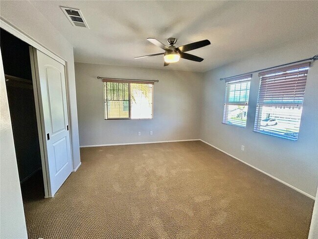 Building Photo - 3089 Lilac Cir