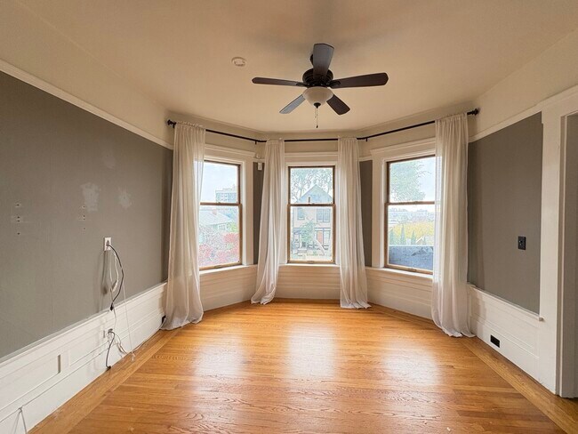 Building Photo - 312 Carolina St