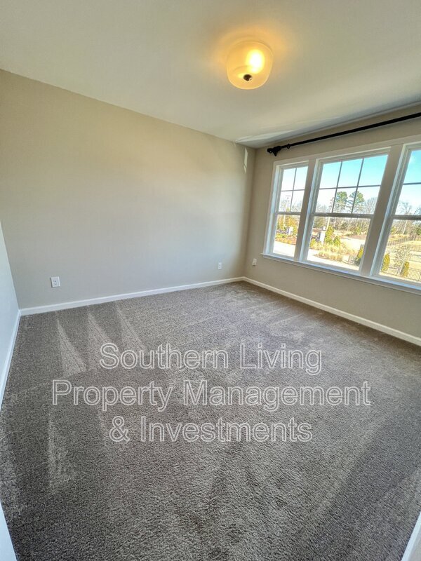 Building Photo - 1006 Creeks Landing Dr