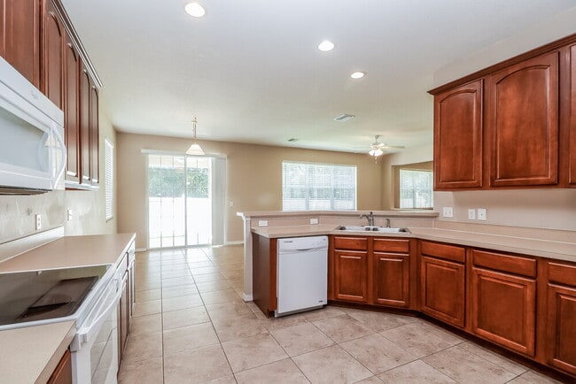 Building Photo - 11128 Rising Mist Blvd