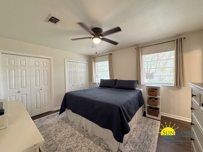 Building Photo - Updated 3-Bedroom Home in Fort Walton Beach!