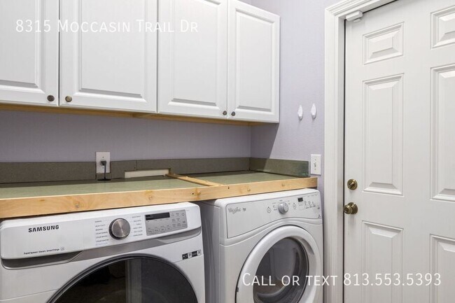 Building Photo - 8315 Moccasin Trail Dr