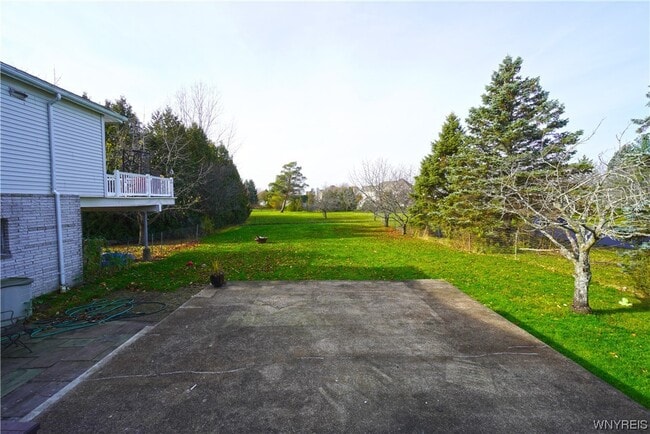 Building Photo - 7288 Shawnee Rd