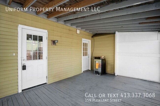 Building Photo - 159 Pleasant St