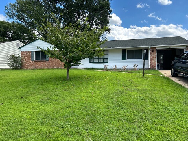 Building Photo - 3841 Forrester Ln