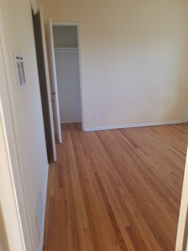 Bedroom1 - 7625 Willoughby Ave
