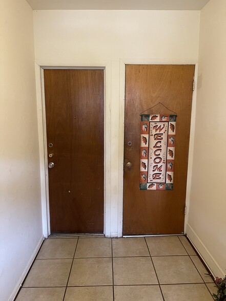 Primary Photo - 621 Redgate Ave