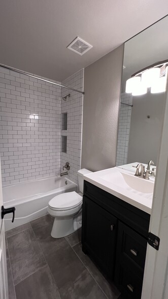 Bathroom #2 - 18439 Rogers Bend