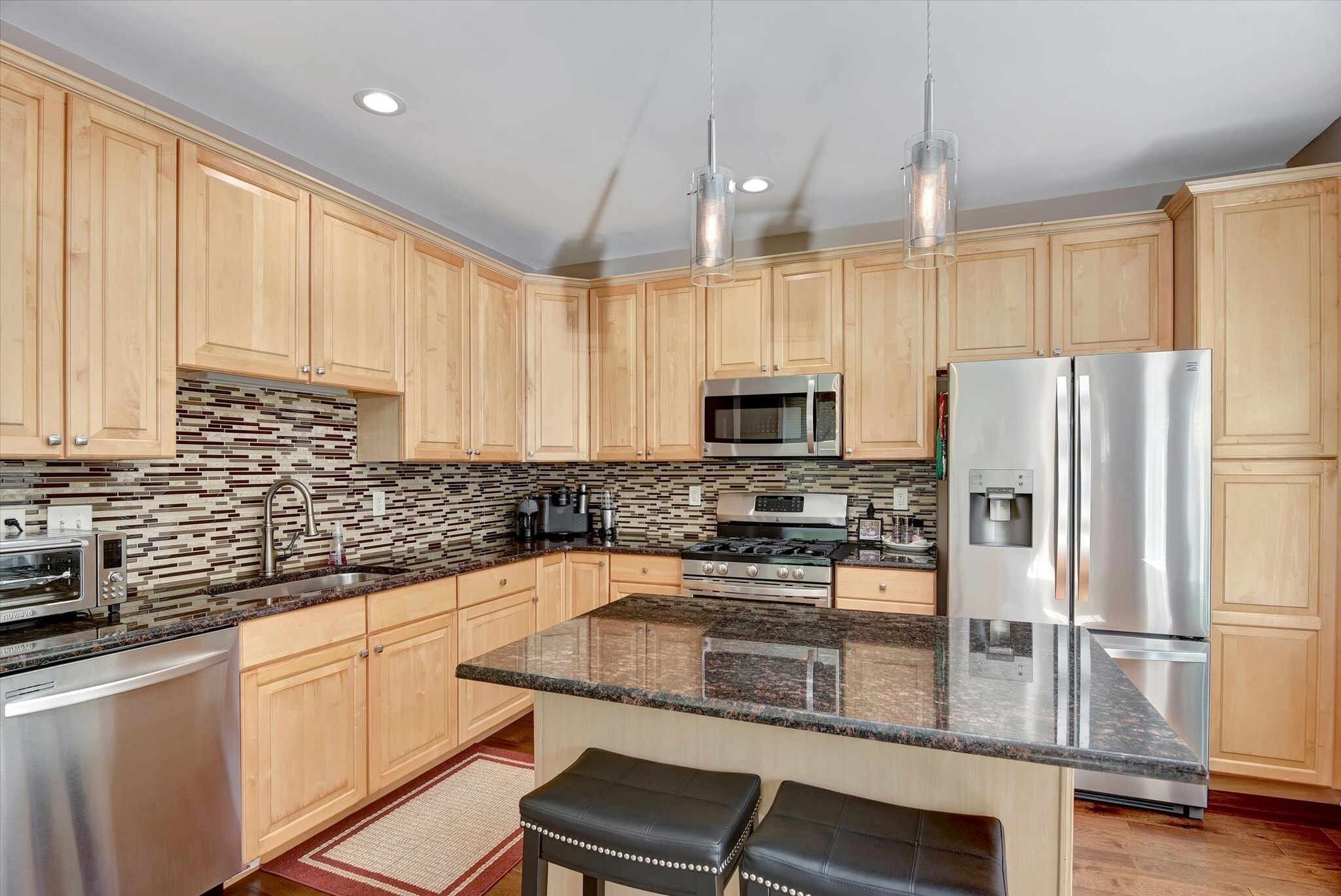 Building Photo - 594 Saint Andrews Pl