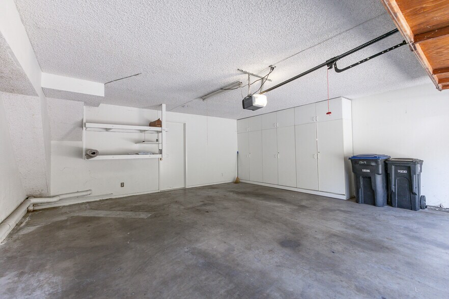 Building Photo - 1709 Camino de Villas