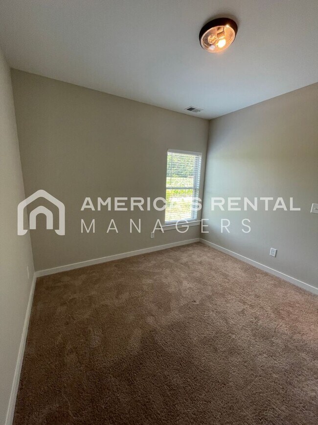 Building Photo - Home for Rent in Jasper, AL!!!  View with 48 Hours Notice!