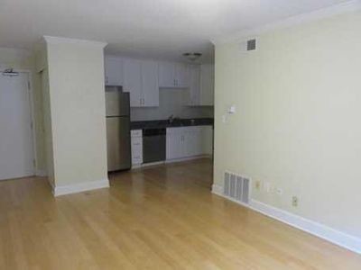 Building Photo - 1397 Broadview Ave