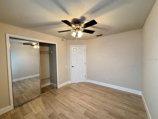 Building Photo - 1268 Toluke Point