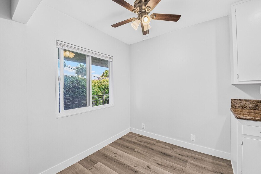 Building Photo - 3525 2nd St