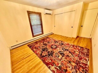 Building Photo - 15 Norfolk Ct