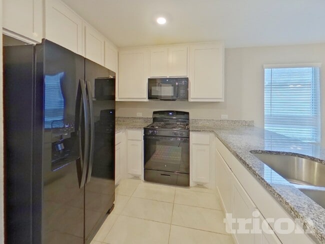 Building Photo - 2504 Bunkerton Dr