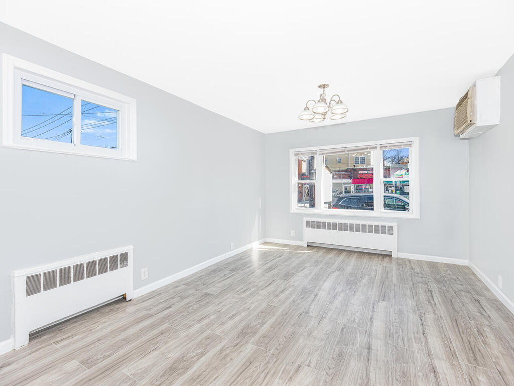 Building Photo - 555 Kimball Ave