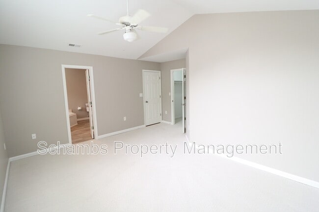 Building Photo - 2023 Bulon Dr