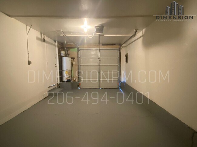Building Photo - Remodeled Rambler with Basement in Auburn ...