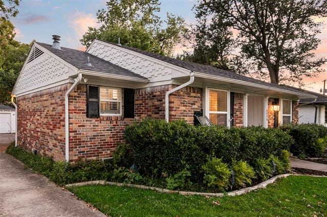 Building Photo - 6848 Town N Dr