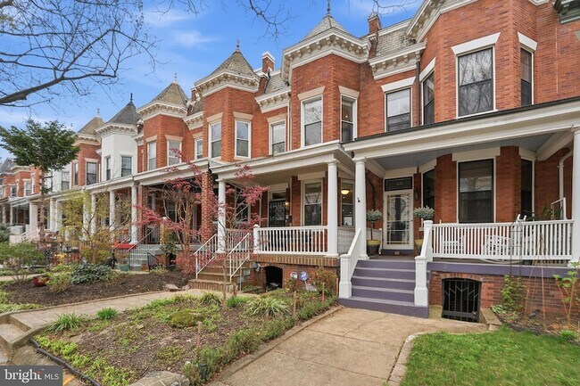 Building Photo - 56 Adams St NW