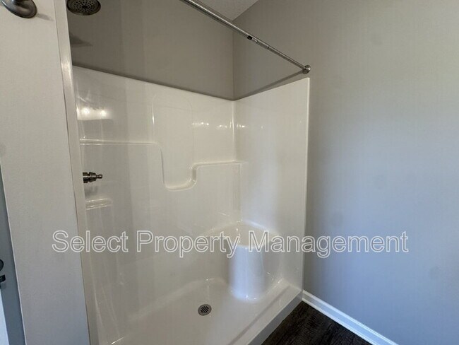 Building Photo - 8793 Elmont Cv